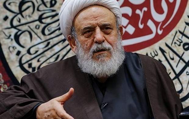 انتقاد حجت&zwnj;الاسلام انصاریان از منبری&zwnj;هایی که نحوه بیان او را تقلید می&zwnj;کنند