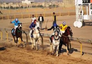 مسابقه اسب دوانی کورس پاییزه در عجب شیر