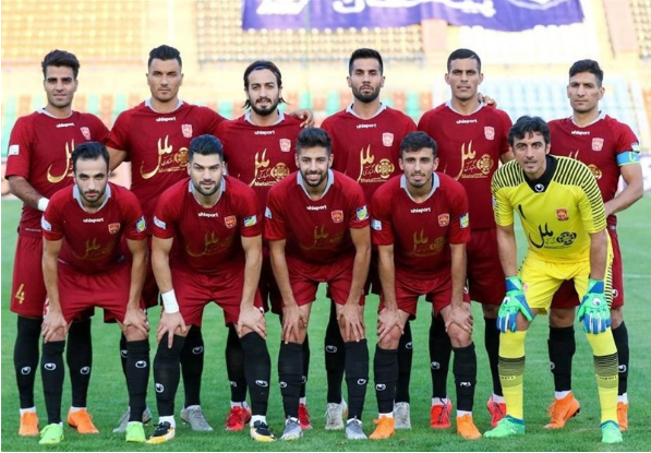 تراکتور در اندیشه سبقت از سپاهان در نقش جهان/ جدال فرکی و صادقی در دربی خودروسازان/ امیدواری قعر جدولیها به کسب اولین برد