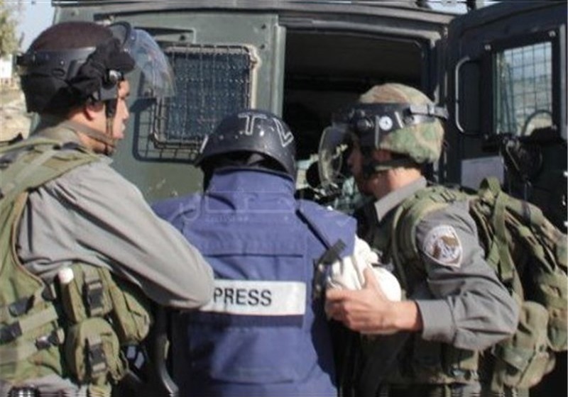 بازداشت خبرنگار فلسطینی به دست نظامیان صهیونیست