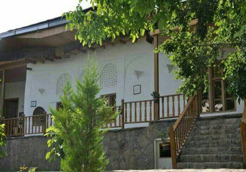 مسئولان پاسخ بدهند؛ هر خانه ای، اقامتگاه بومگردی است؟