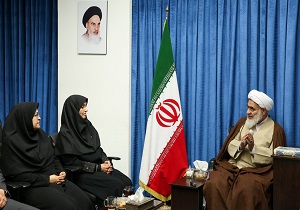 حل مشکلات استاندارد نیازمند برنامه‌های آموزشی در مدارس است