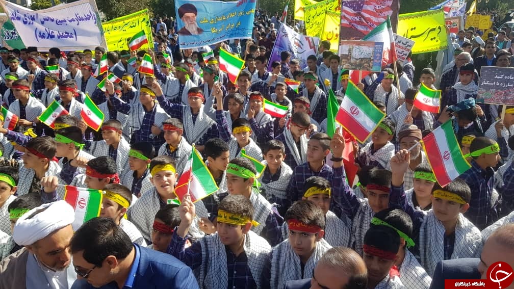 آغاز راهپیمایی مردم فارس در یوم الله ۱۳ آبان/ طنین شعار مرگ بر آمریکا + تصاویر