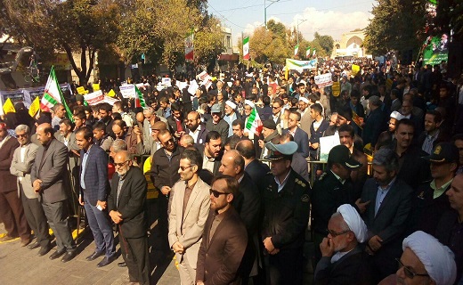تجلی استکبار ستیزی مردم قزوین در تجمع بزرگ ۱۳ آبان تجلی استکبار ستیزی مردم قزوین در تجمع بزرگ ۱۳ آبان