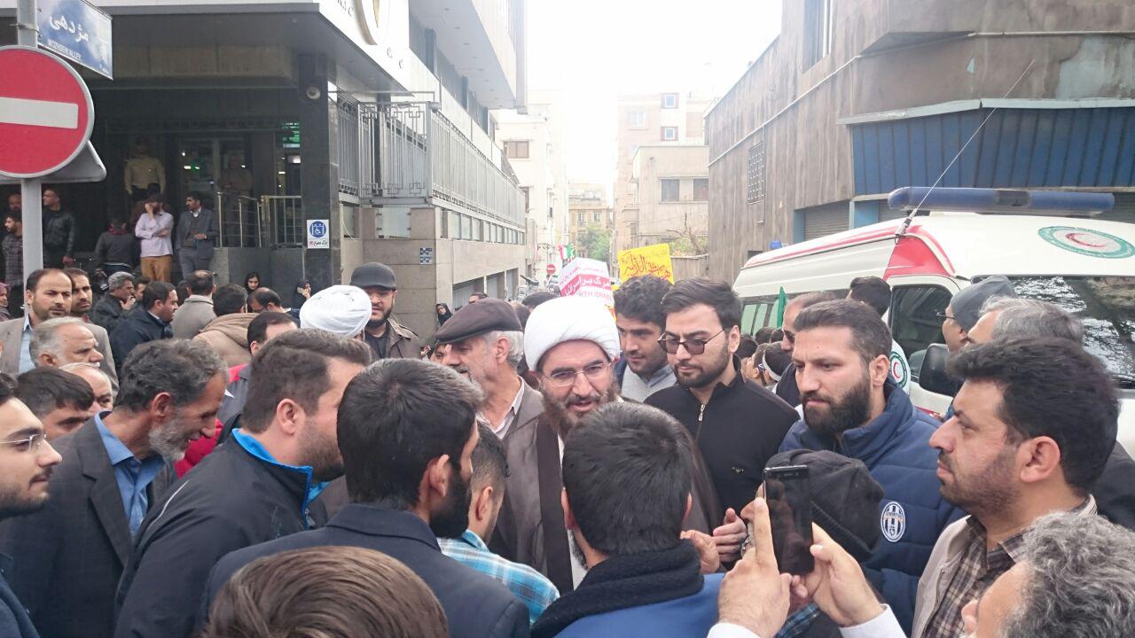 حضور شخصیت&zwnj; های سیاسی و افراد مشهور در مراسم ۱۳ آبان + تصاویر
