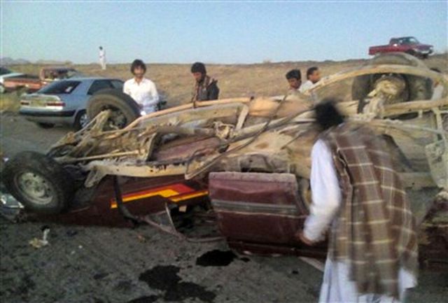 حادثه خونین قاچاق انسان در ایرانشهر/۲۸ نفرکشته وزخمی شدند