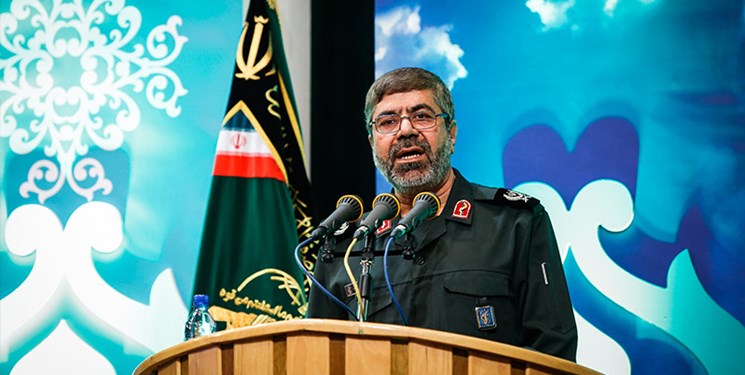 خلق شکوهی دیگر در راهپیمایی ۱۳ آبان/ طلای سرخ در وضعیت قرمز/ واقعیت چادر از سر کشیدن چند دانش آموز ابتدایی در کرج چه بود؟