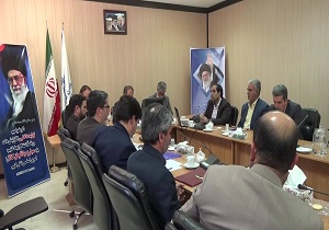 سوخت گیری محدود خودرو‌های غیر بومی در نهبندان