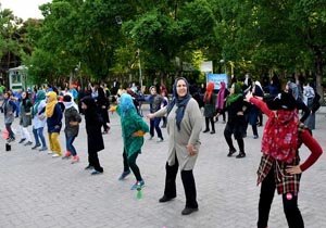 بانوان به پویش ملی ارتقای نشاط و سلامت در بوستان ولایت ساری بپوندند