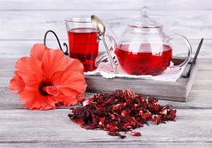 دلگان رتبه نخست تولید چای ترش کشور را دارد