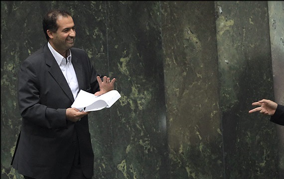 استعفای &laquo;کاظم جلالی&raquo; از نمایندگی مجلس/ مصری: آقای سفیر رأیتان را بدهید!