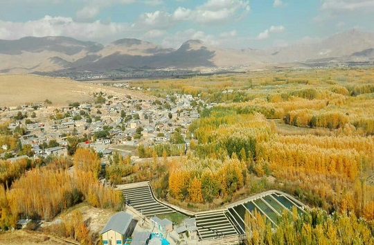 عکس دیدنی از طبیعت پاییزی در روستای ده چشمه