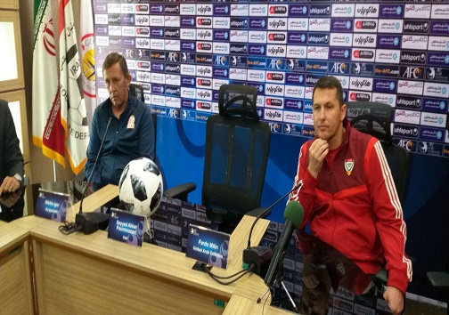 نشست خبری سرمربیان حاضر در رقابت&zwnj;های مقدماتی جوانان آسیا/ غیبت سرمربی نپال