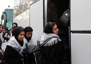 ۱۸۶ دانش‌آموز دختر سیستانی به مناطق عملیاتی جنوب اعزام شدند