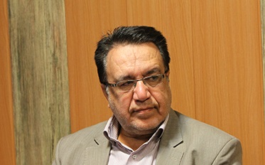 جنیدی/پرستاران ایرانی در کشورهای خارجی اجازه تجویز دارو دارند / سلب تجویز دارو به وسیله پرستاران به دلیل اتخاذ سیاست&zwnj;های نادرست و گاها تبعیض&zwnj;آمیز / پرستاران قصد دخالت در امور تشخیص و درمان را ندارند