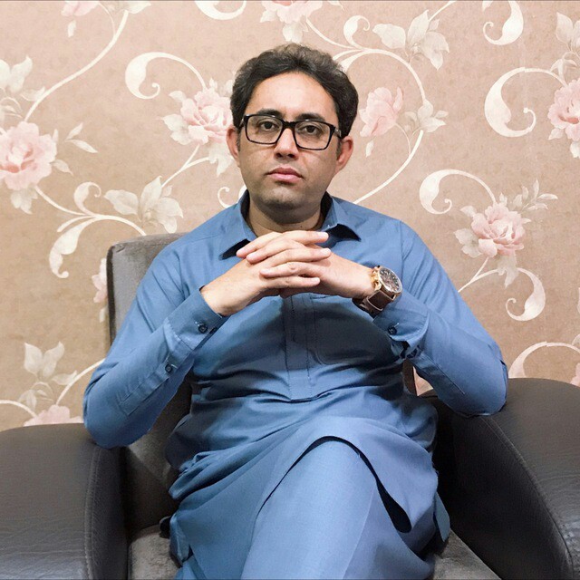 حمایت دو هنرمندبرجسته کشور از هنرمندان بخش مرکزی نیکشهر