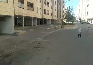 از نبود کانال‌کشی تا سرازیر شدن فاضلاب در معابر مجتمع غدیر قائنات + فیلم