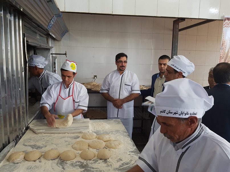 برگزاری نخستین دوره مسابقات پخت نان با ارد کامل در کاشمر