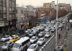 بار ترافیکی سنگین در محور‌های مرکزی شهر تهران