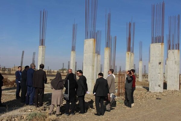 تعطیلی عملیات اجرایی طرح میدان میوه وتره بار جدید همدان