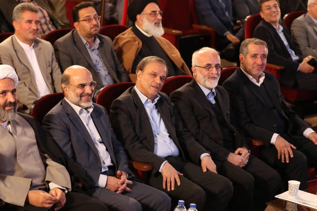 دشنمنان با هزاران شبکه مجازی به جان انقلاب اسلامی افتاده اند/امروز همه تهدید&zwnj;های دشمنان انقلاب اسلامی رسانه&zwnj;پایه است