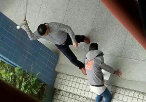 ضرب و شتم معلم از سوی خانواده دانش‌آموز شلاق خورده در کارون