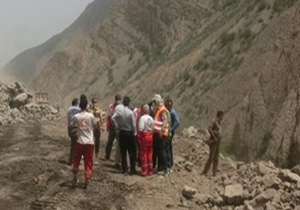 بازگشایی محور‌های مواصلاتی در مناطق زلزله زده
