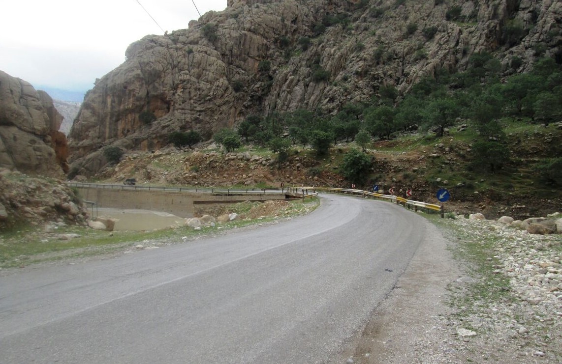 ایجاد راه ارتباطی بین استانی در حوزه هلیلان