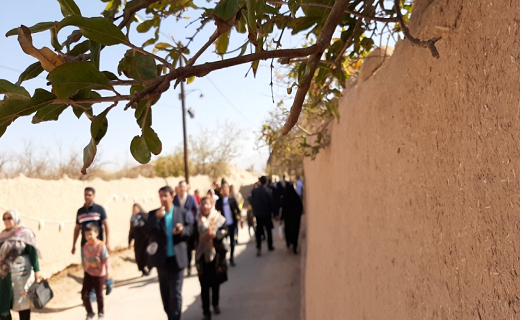 استقبال بیش از پنج هزار نفر از جشنواره انار چینی مبارکه +تصاویر
