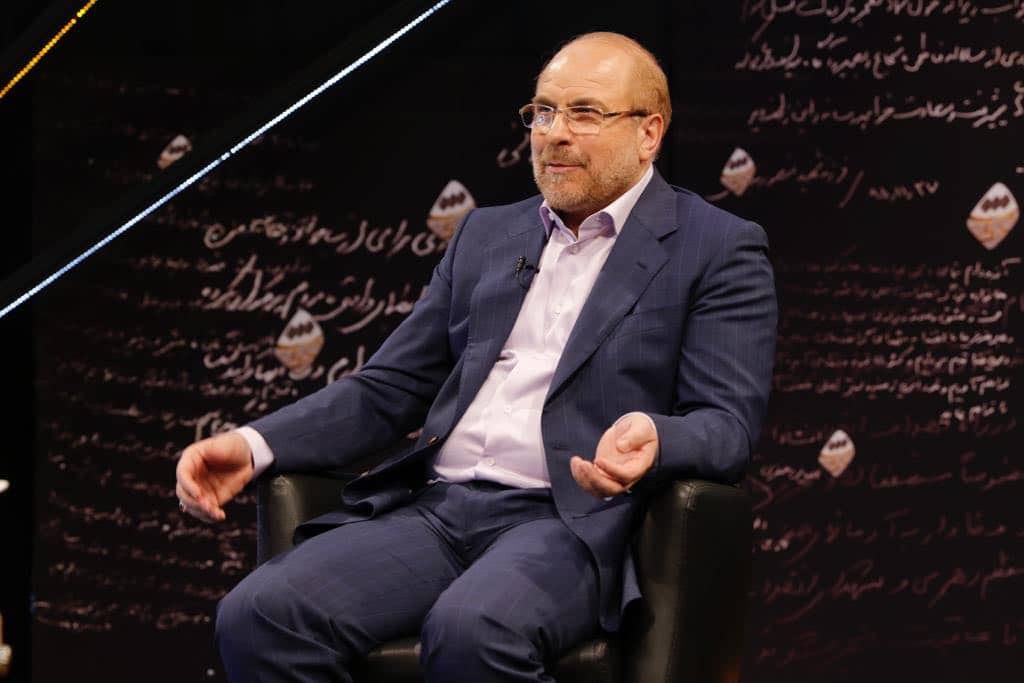 هیچ&zwnj;گاه در زندگی&zwnj;ام به جریانات سیاسی به معنای &laquo;حزب&raquo; دلبستگی نداشته&zwnj;ام/ کل بدهی شهرداری تهران در پایان مسئولیتم ۱۶ هزار میلیارد تومان بود/ دیدارم با احمدی&zwnj;نژاد فقط عید دیدنی و احوال&zwnj;پرسی بود