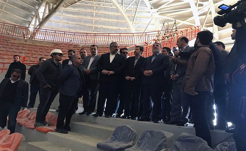 وزیر کشور از پروژه&zwnj;های نیمه&zwnj;تمام استان کردستان بازدید کرد.