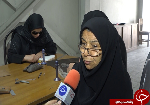 جان بخشیدن به چرم&zwnj;های بی جان با دستان توانمند، اما چشمان خاموش + فیلم