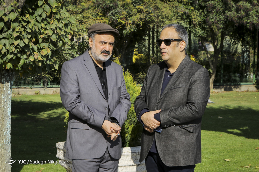 وداع هنرمندان با تهیه کننده &laquo;سفر سبز&raquo;/فرجی:یکی از تهیه کنندگان مولف از میان ما رفت