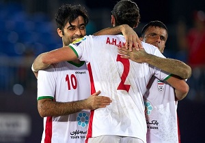 وقتی تیم فوتبال ساحلی کشورمان با کادر مربی گری ایرانی قهرمان جهان می شود + فیلم