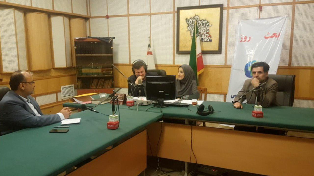 زم؛ آمدنیوز و سواد رسانه ای بحث داغ &laquo;بحث روز&raquo;/ خط قرمز&zwnj;های مصنوعی برداشته شود
