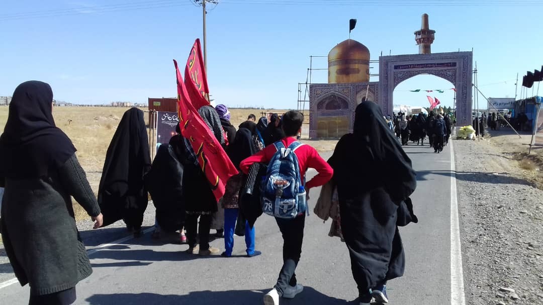 نمایی از حرکت زائران امام رضا(ع) به مشهد+ تصاویر