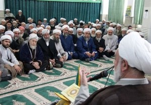 تبعیت از رهبری تنها راه وحدت امت اسلام