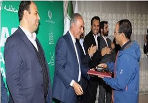 تجلیل  از برگزیدگان اولین جشنواره ملی عکس ارس