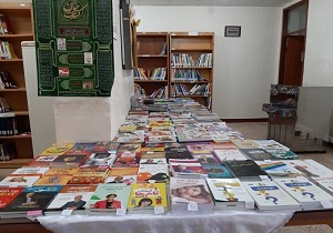 نمایشگاه کتاب در مسجدسلیمان گشایش یافت