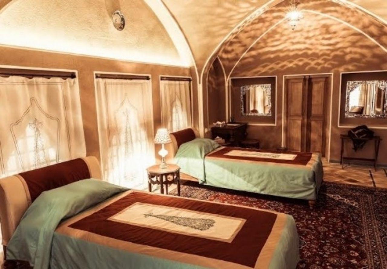 آشنایی با متفاوت ترین عمارت کاشان/ خانه ای که در دل طوفان ها استوار مانده است