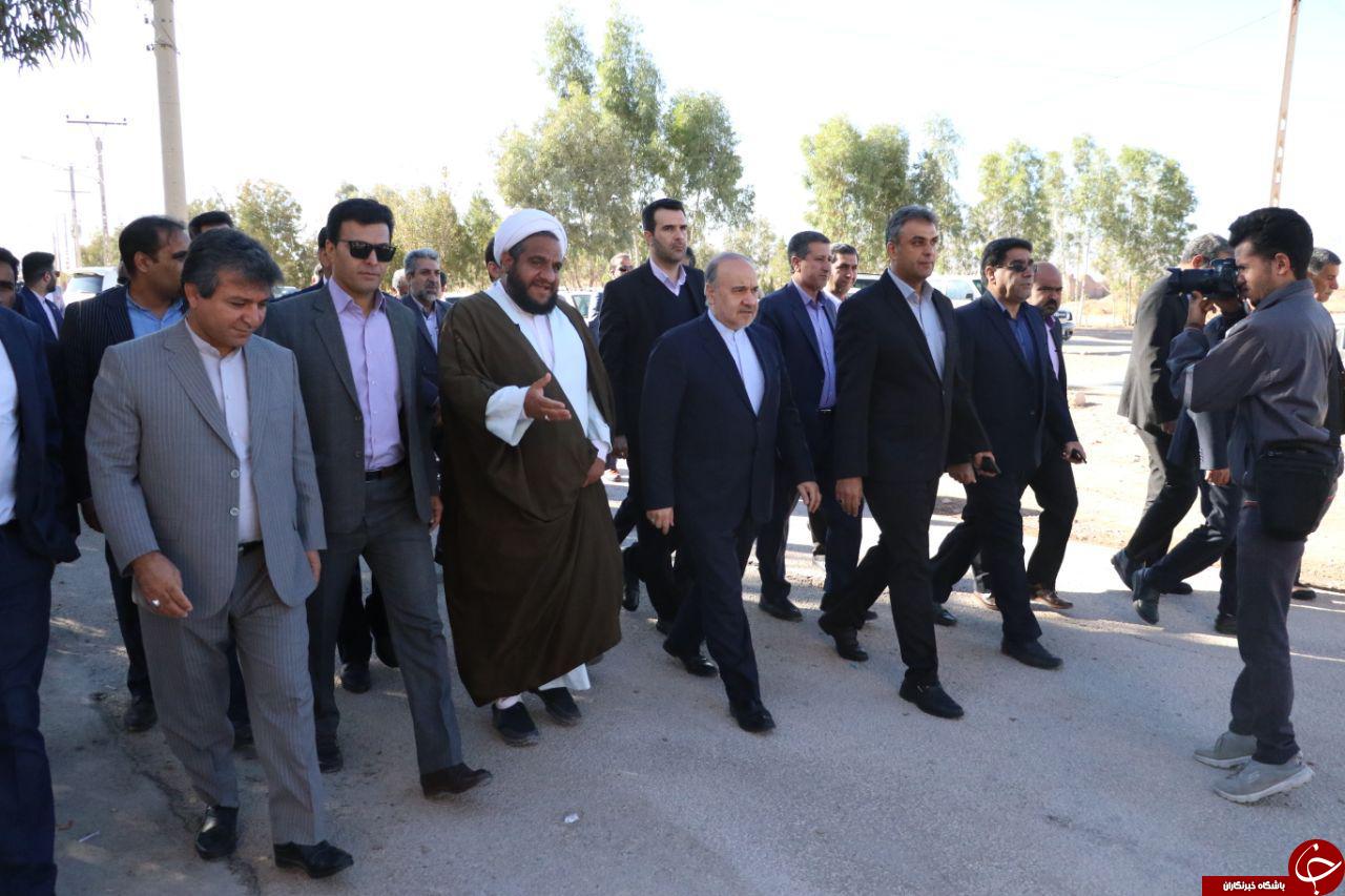 وزیر ورزش به مقام شامخ &laquo;شهید زنگی آبادی&raquo; ادای احترام کرد+ تصاویر