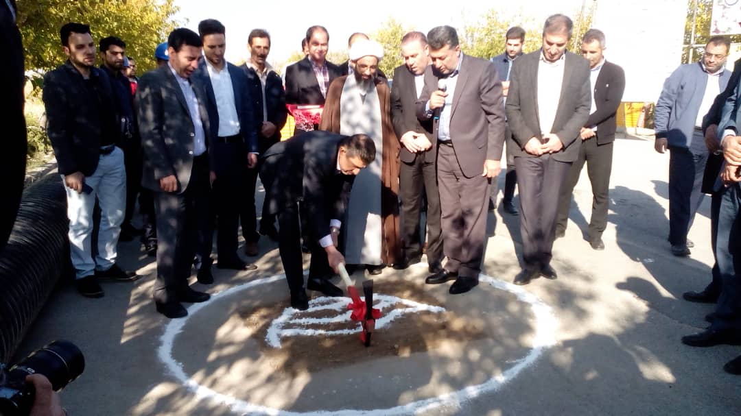 کلنگ زنی طرح انتقال تاسیسات فاضلاب چهار باغ