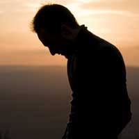 احساس تنفر از خود چیست و چگونه می&zwnj;توان از آن رها شد؟///صادقی
