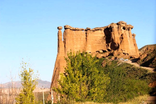 از دودکش جن تا دریاچه پری در یک مکان عجیب/ &laquo;ماهنشان&raquo; کجای ایران است؟+ تصاویر