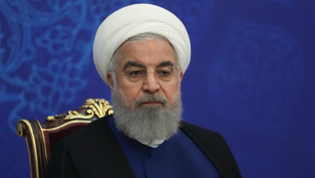 جشن تولد غافلگیرانه رئیس جمهور روحانی در آسمان +تصاویر