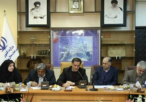 تأکید بر هدایت نخبگان دانشگاهی به سمت کارآفرینی