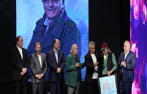 دبیر خانه دائمی جشنواره تئاتر کودک و نوجوان استان همدان تعطیل نمی شود