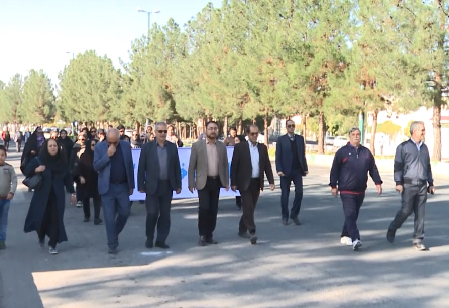 همایش پیاده روی خانوادگی پیشگیری از دیابت دردلیجان