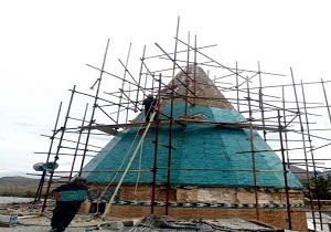 مرمت گنبد آستان سلطان محمود ابن امام محمدباقر روستای علوی