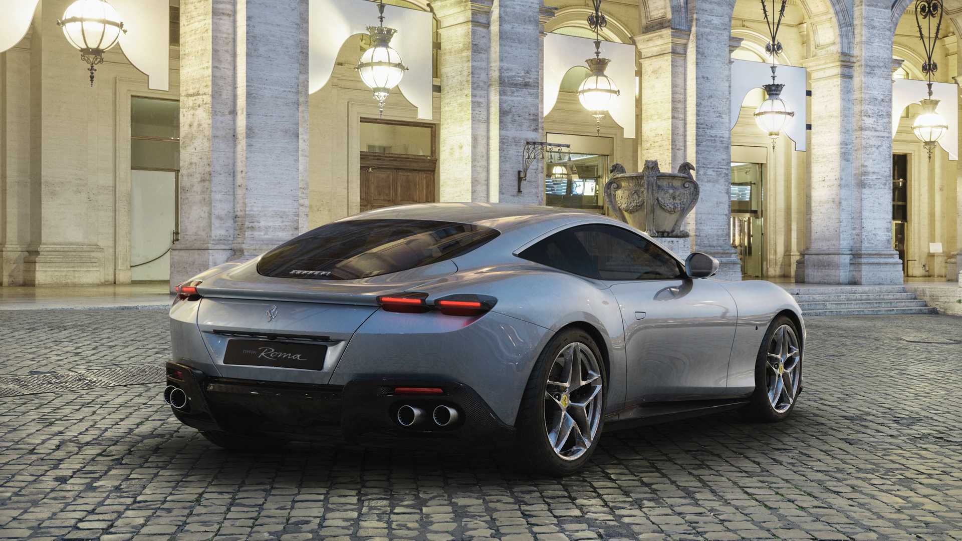تحقق رویای فراری با معرفی خودروی Ferrari Roma